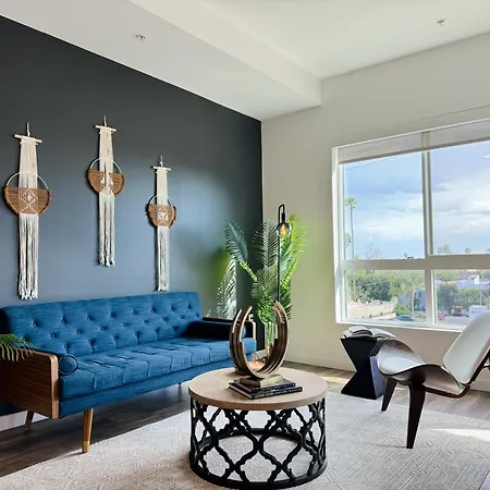 Modern Hollywood Home Sunset View & Free Parking